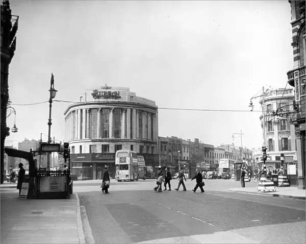 1950s view of the Elephant and Castle, London