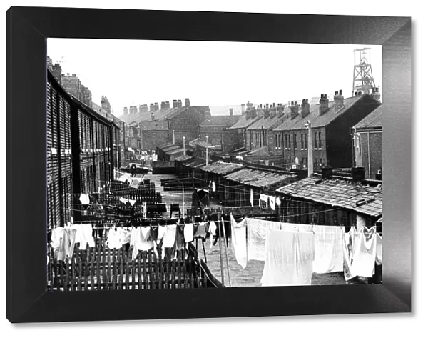Washing lines in Thurnscoe