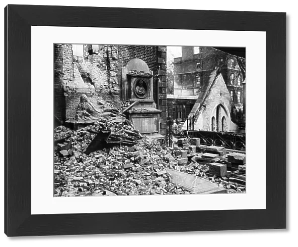 London in the Blitz Temple Church air raid 11