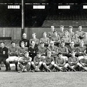 Football Archive Photo Mug Collection: Team groups