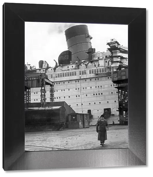 The Queen Mary Cruise Ship in 1935 Exclusive picture of a great