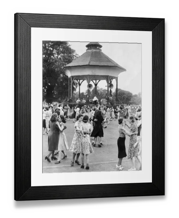 Framed Print : Dancing at an open air dance