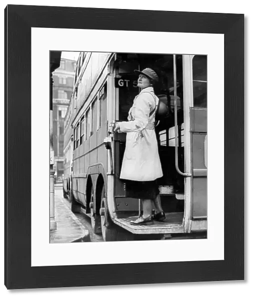 Woman bus conductor in wartime