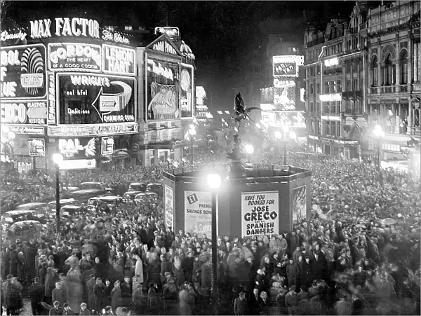 New Years Eve in Piccadilly Circus, London in 1956