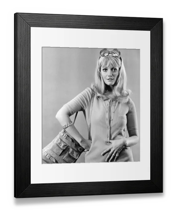 Framed Print : Summer sixties fashion Framed Print : Summer sixties fashion