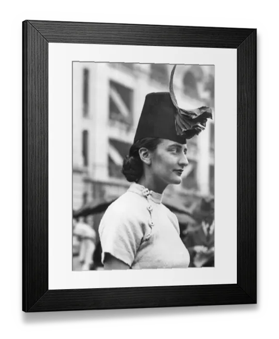 Framed Print : Hats on parade at Auteuil in France 1936 Framed Print : Hats on parade at Auteuil in France 1936