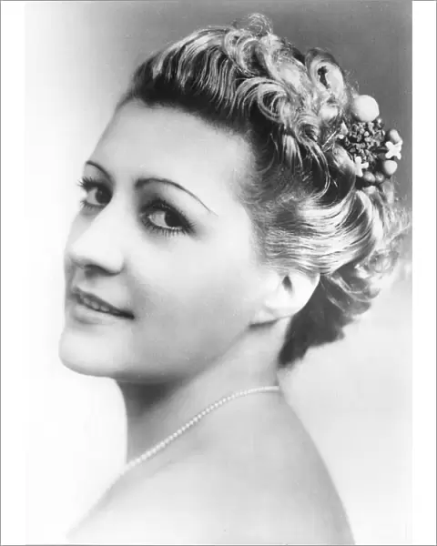 Hair style, 1937
