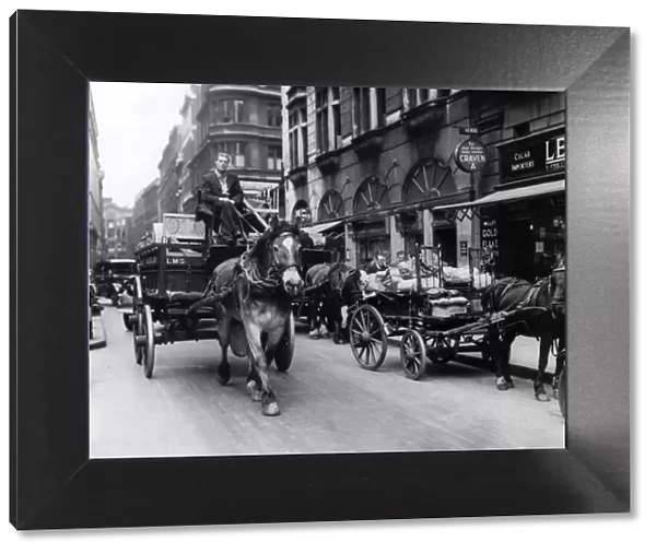 Horse drawn carts in London in 1939