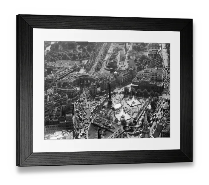 Framed Print : Trafalgar Square, aerial view Framed Print : Trafalgar Square, aerial view