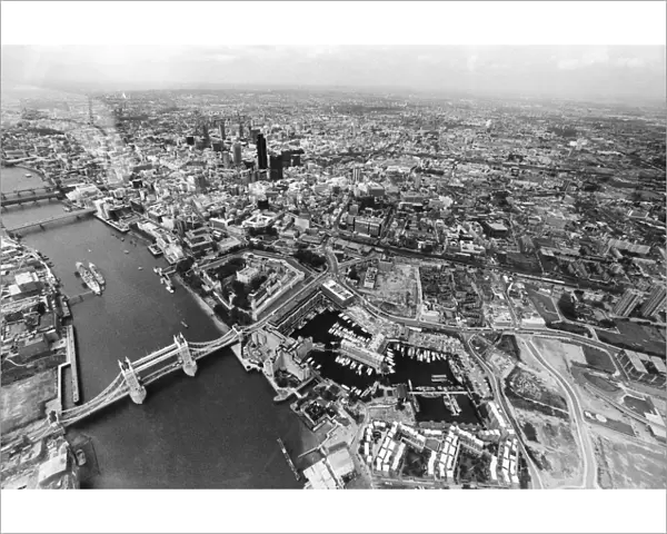 Aerial view of Londonand the Thames