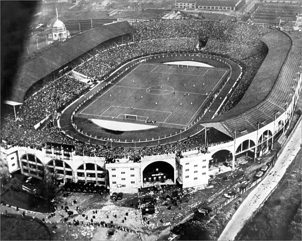 Aerial view of Wembley Stadium in 1934