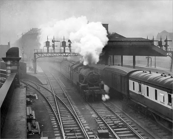Glasgow Central Station from the signal box 1953
