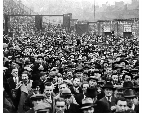 Highbury Crowd, 1934