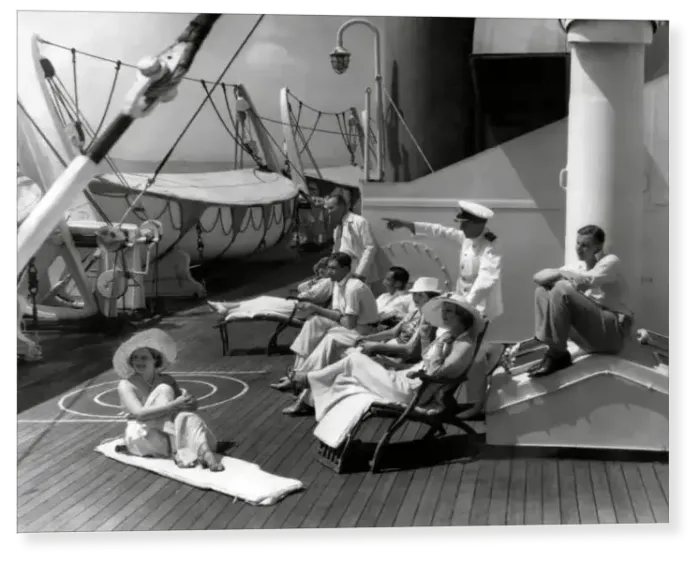Print : The golden age of cruising Print : The golden age of cruising