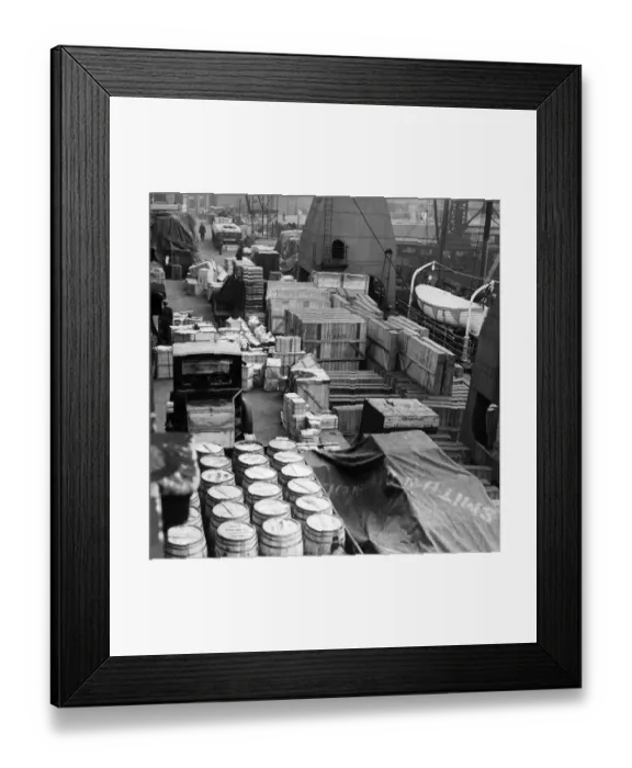 Framed Print : Regent Canal docks
