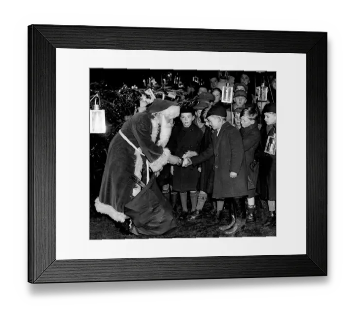Framed Print : Father Christmas in Norfolk, 1935 Framed Print : Father Christmas in Norfolk, 1935