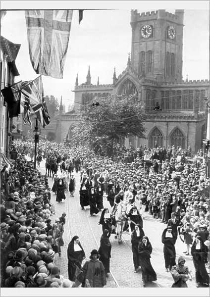 Lady Godivas procession in Coventry 1929