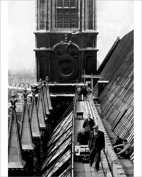 Workers on the roof of Westminster Abbey