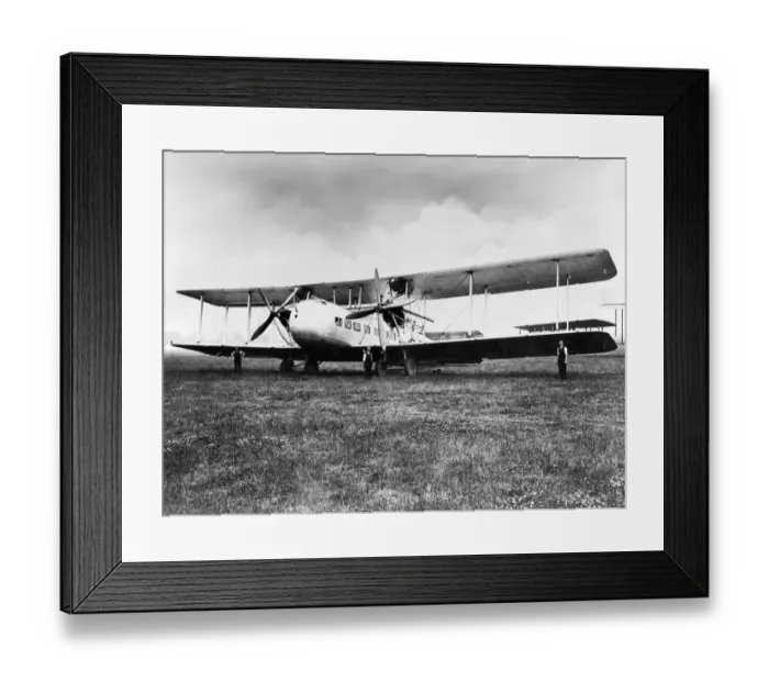 Framed Print : The Vickers Rolls Royce Vanguard 1925 Framed Print : The Vickers Rolls Royce Vanguard 1925