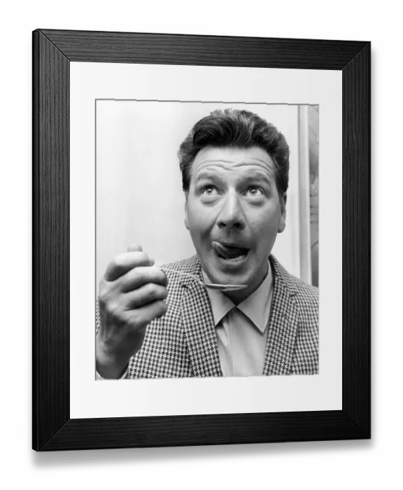 Framed Print : Max Bygraves, entertainer Framed Print : Max Bygraves, entertainer