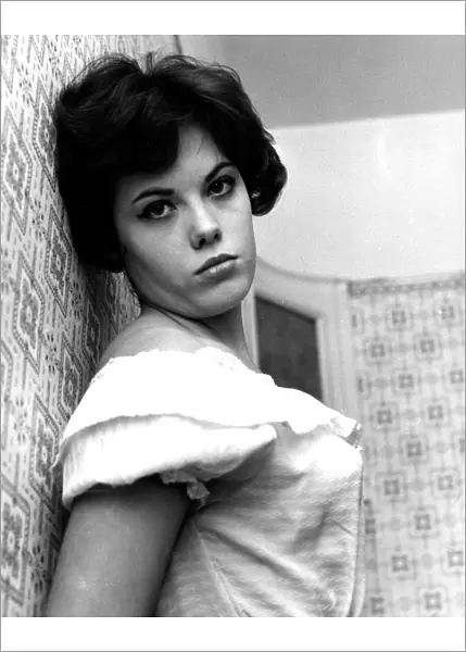 A young Wendy Richard