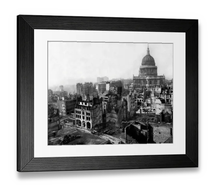 Framed Print : St Pauls Cathedral in 1941