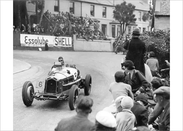 The Mannin Moar car race at Douglas, Isle of Man 1933