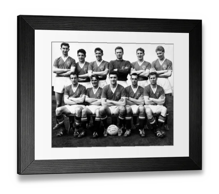 Framed Print : Manchester United team prior to the 1958 F. A. Cup Final Framed Print : Manchester United team prior to the 1958 F. A. Cup Final