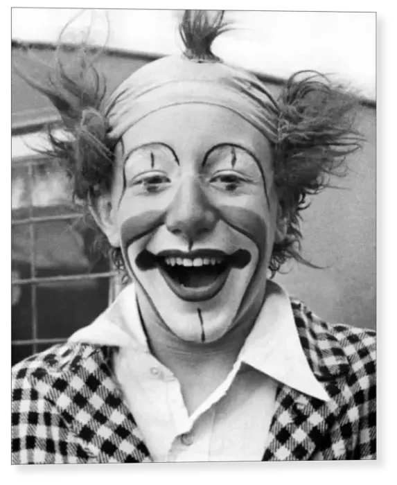 Print : Circus Clown Print : Circus Clown