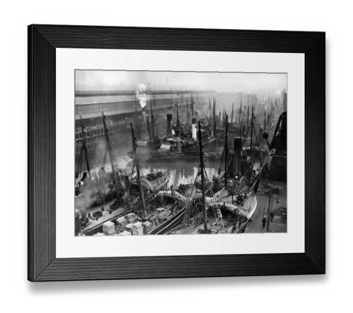Framed Print : Hull Docks, 1935