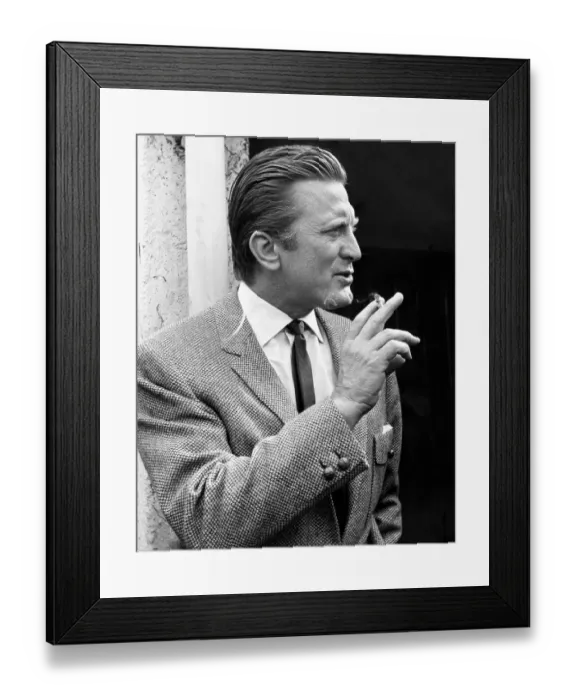 Framed Print : Kirk Douglas in 1958 Framed Print : Kirk Douglas in 1958
