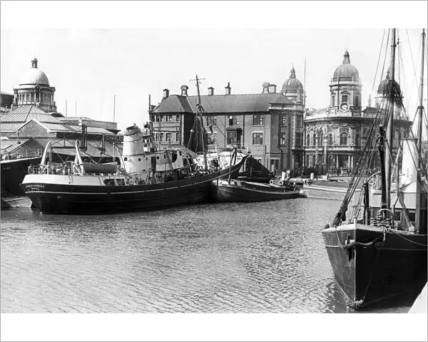 Princess Dock in Hull 1949