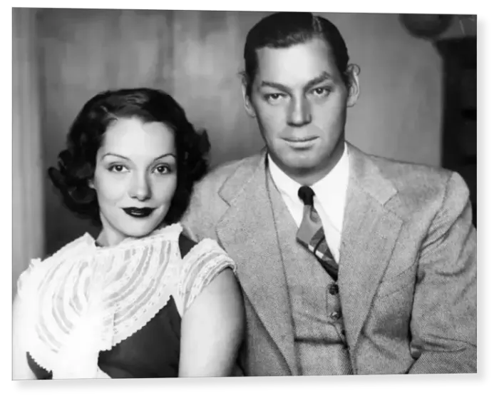 Print : Johnny Weismuller, Tarzan actor with wife, actress Lupe Velez, 1934 Print : Johnny Weismuller, Tarzan actor with wife, actress Lupe Velez, 1934