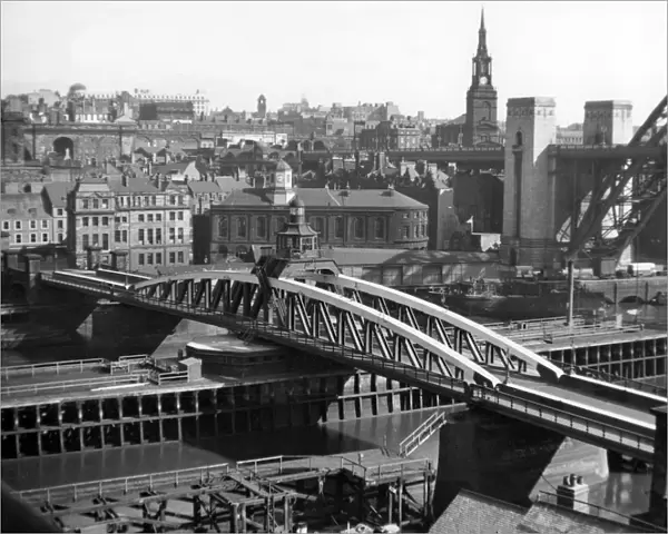 The swing bridge over the River Tyne Newcastle upon Tyne, Northumberland, UK