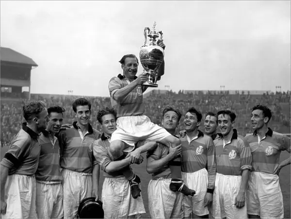 Partick Thistle FC with Scottish FA Cup, 1954