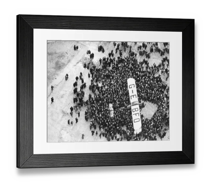 Framed Print : Aviator Alan Cobham and his De Havilland DH 50 aircraft are surr