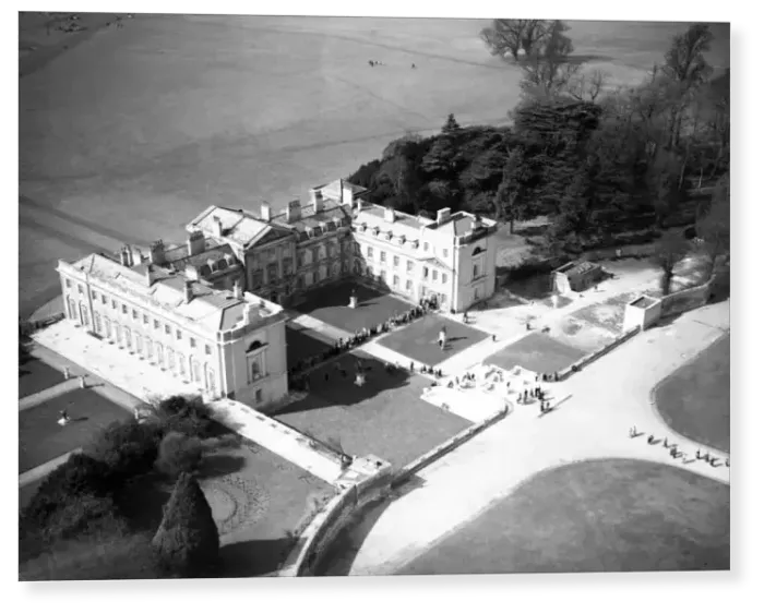 Print : An aerial view of Woburn Abbey