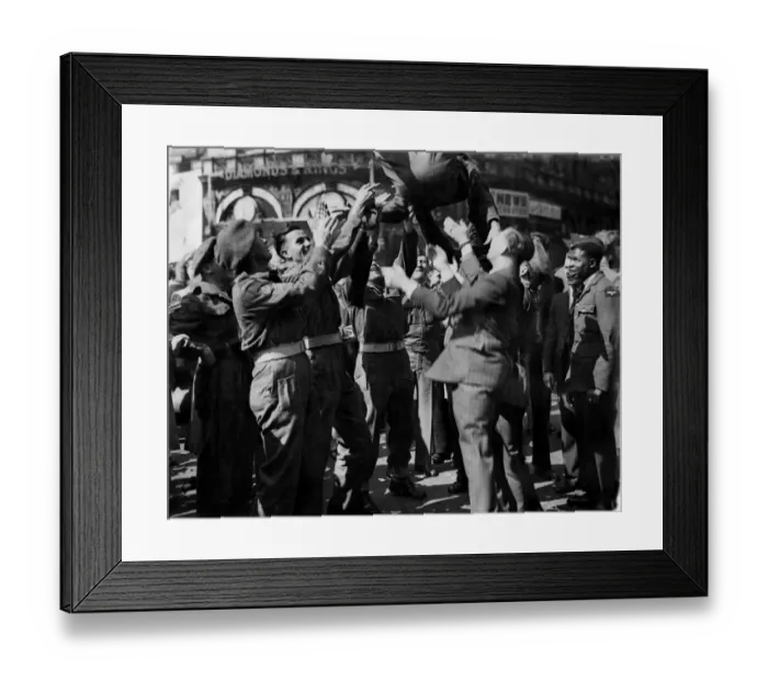 Framed Print : Soldiers celebrate VJ Day Framed Print : Soldiers celebrate VJ Day