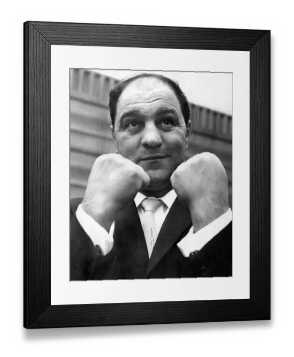 Framed Print : Rocky Marciano undefeated former heavyweight champion of the world, arriving in London Framed Print : Rocky Marciano undefeated former heavyweight champion of the world, arriving in London