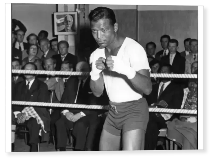 Print : Sugar Ray Robinson in 1962 Print : Sugar Ray Robinson in 1962