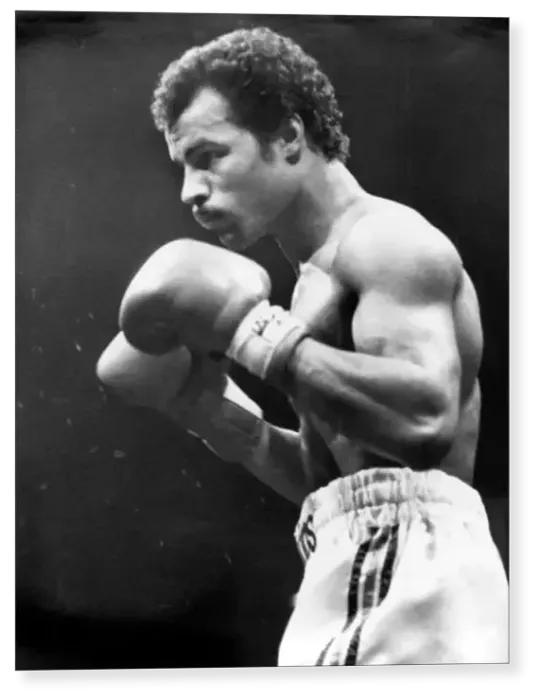 Print : Light-heavyweight boxing champion Boxer John Conteh in action J