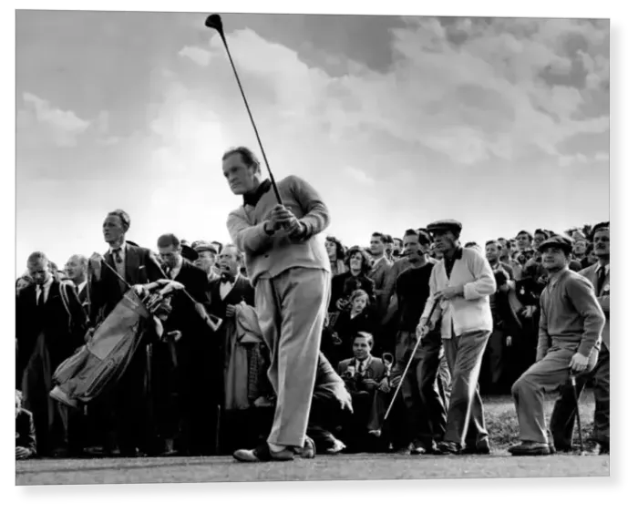 Print : Comedian Bob Hope plays golf at Temple Club, Berkshire, 1952 Print : Comedian Bob Hope plays golf at Temple Club, Berkshire, 1952