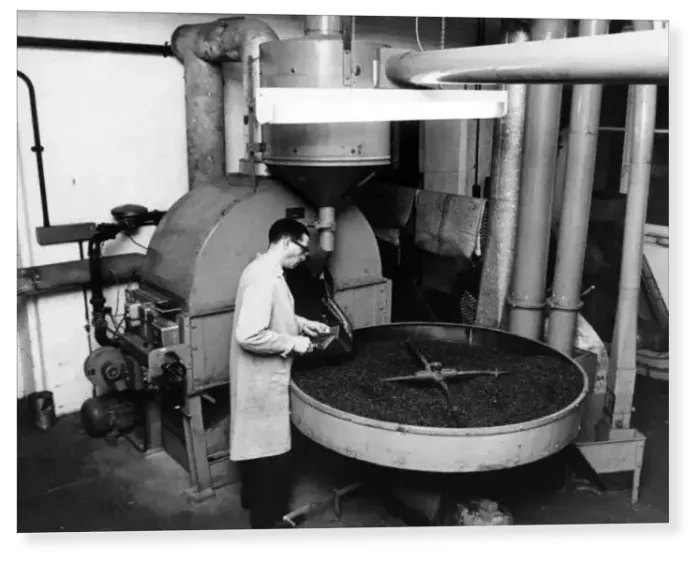 Print : Giant coffee mill Print : Giant coffee mill