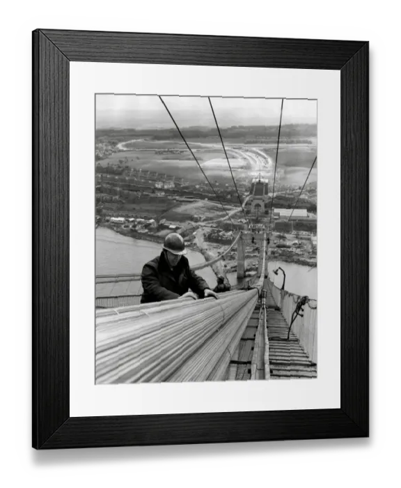 Framed Print : Construction of the Forth Bridge, Scotland Framed Print : Construction of the Forth Bridge, Scotland