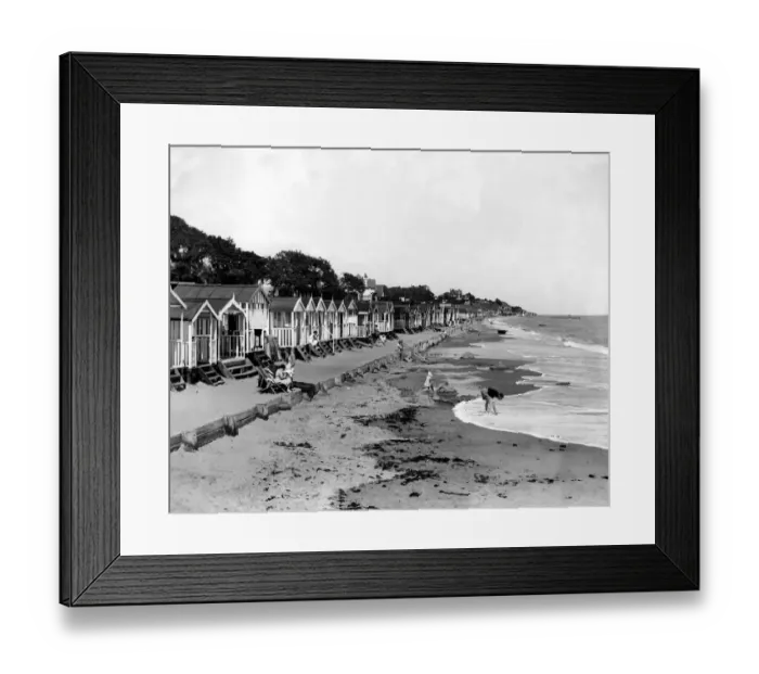 Framed Print : Walton on the Naze, 1938 Framed Print : Walton on the Naze, 1938
