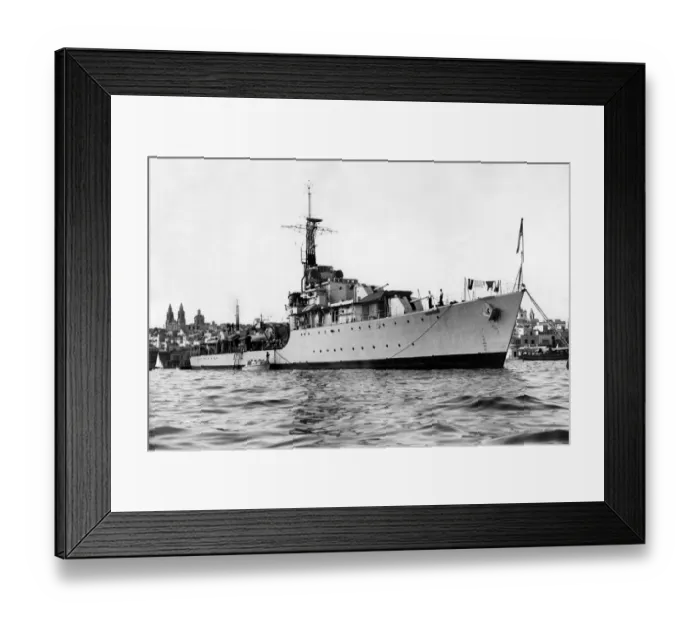 Framed Print : HMS Chequers in 1949 Framed Print : HMS Chequers in 1949