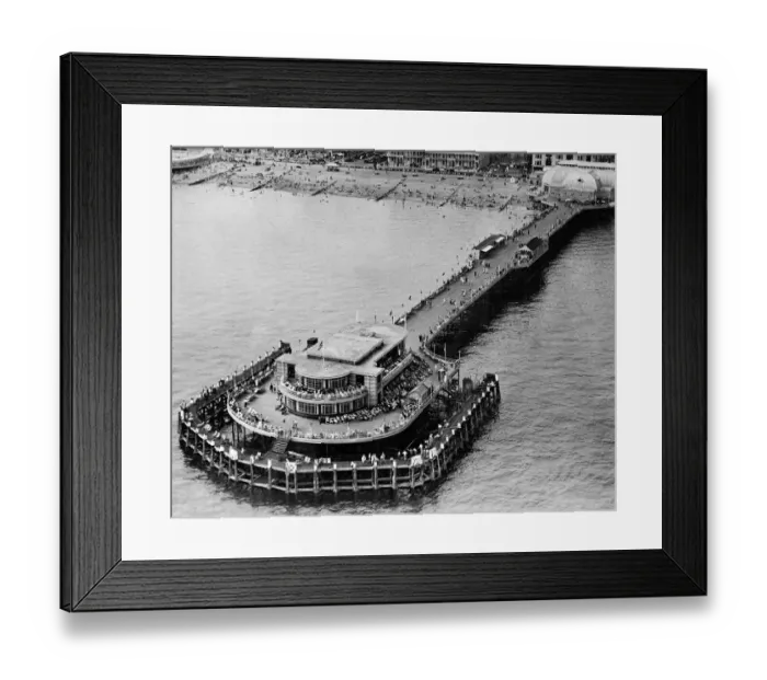 Framed Print : Worthing Pier 1935 Framed Print : Worthing Pier 1935