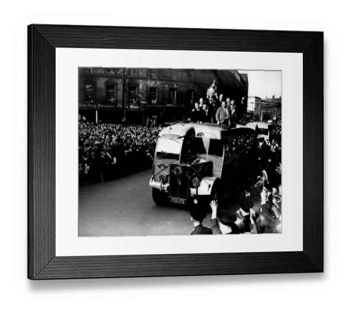 Framed Print : Bradford Northern with the Rugby League Cup 1949 Framed Print : Bradford Northern with the Rugby League Cup 1949
