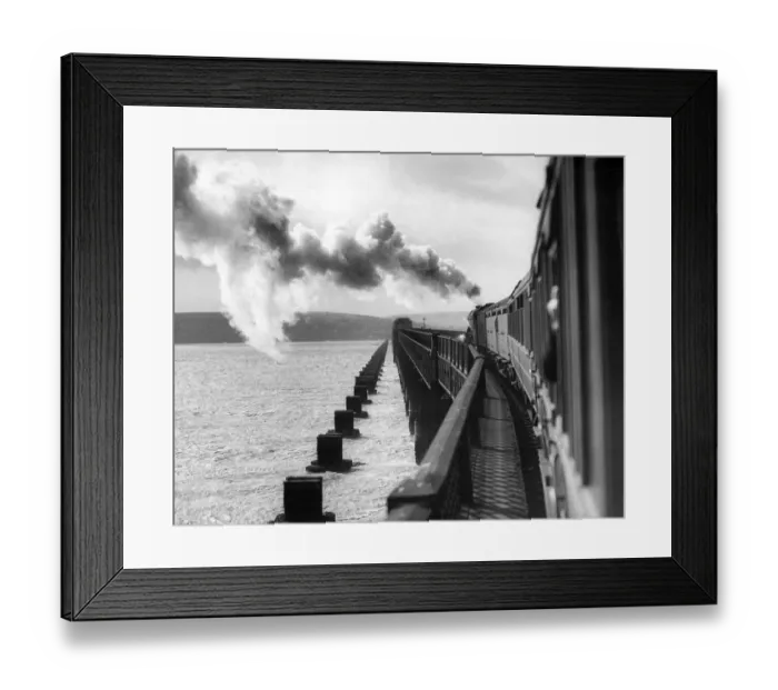 Framed Print : The Tay bridge seen from a train going south Framed Print : The Tay bridge seen from a train going south