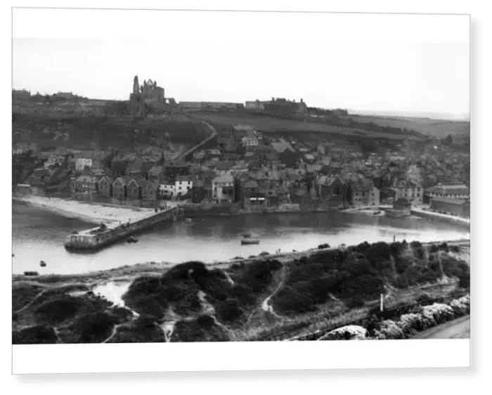 Print : Whitby 1936 Print : Whitby 1936